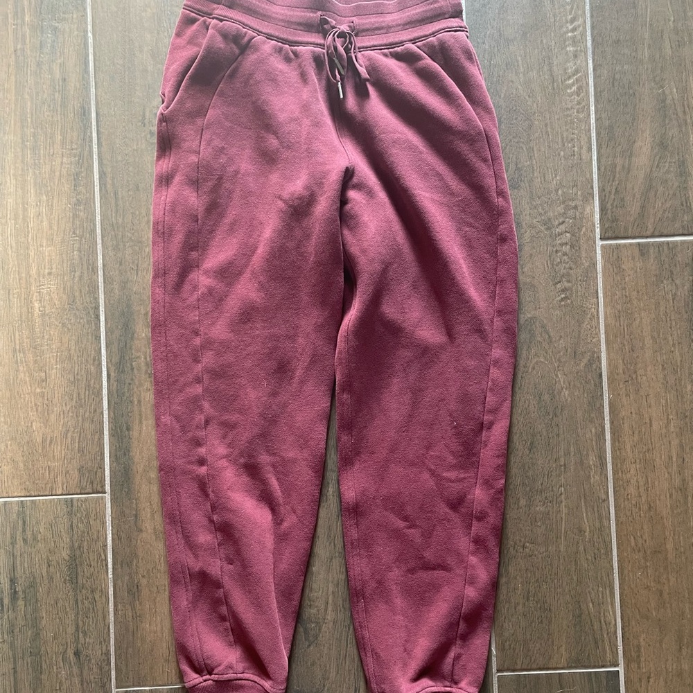 Lululemon scuba joggers
